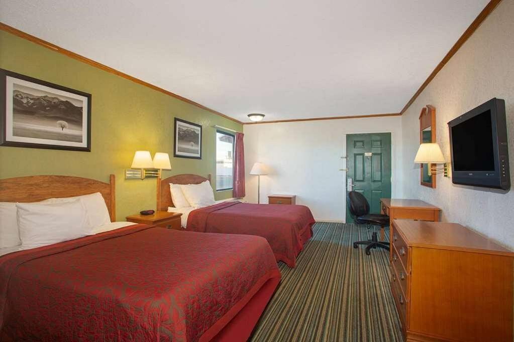 Economy Hotel Wichita- Florence St ภายนอก รูปภาพ